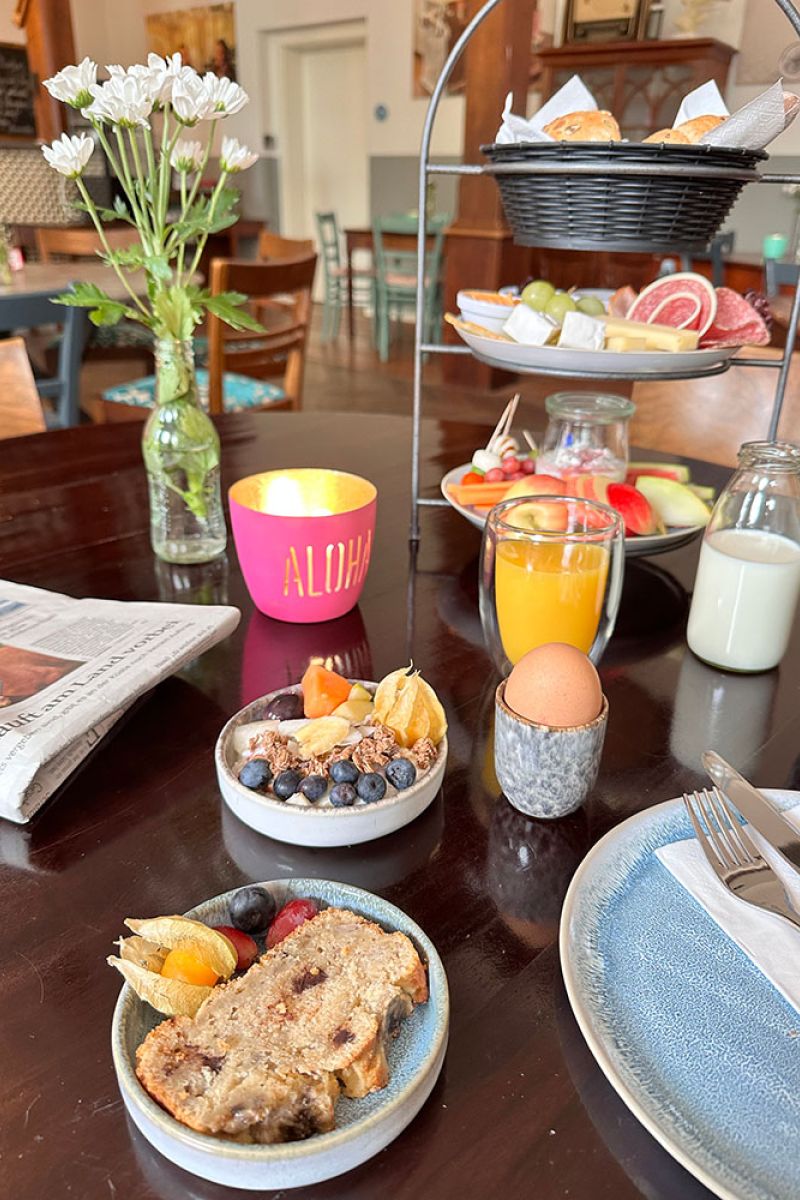 Frühstück im Wellenreiter